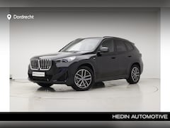 BMW X1 - xDrive25e | M-Sport | Panorama | Trekhaak | Voorbereiding Driving Assistant Plus |