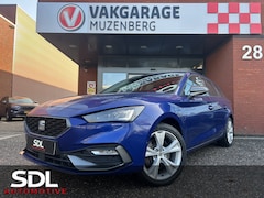 SEAT Leon Sportstourer - 1.4 TSI eHybrid PHEV FR // LED // NAVI // PDC V+A // CAMERA // STOEL + STUURWIELVERWARMING
