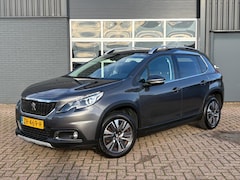 Peugeot 2008 - 1.2 PureTech Allure Automaat Camera Trekhaak Climate control