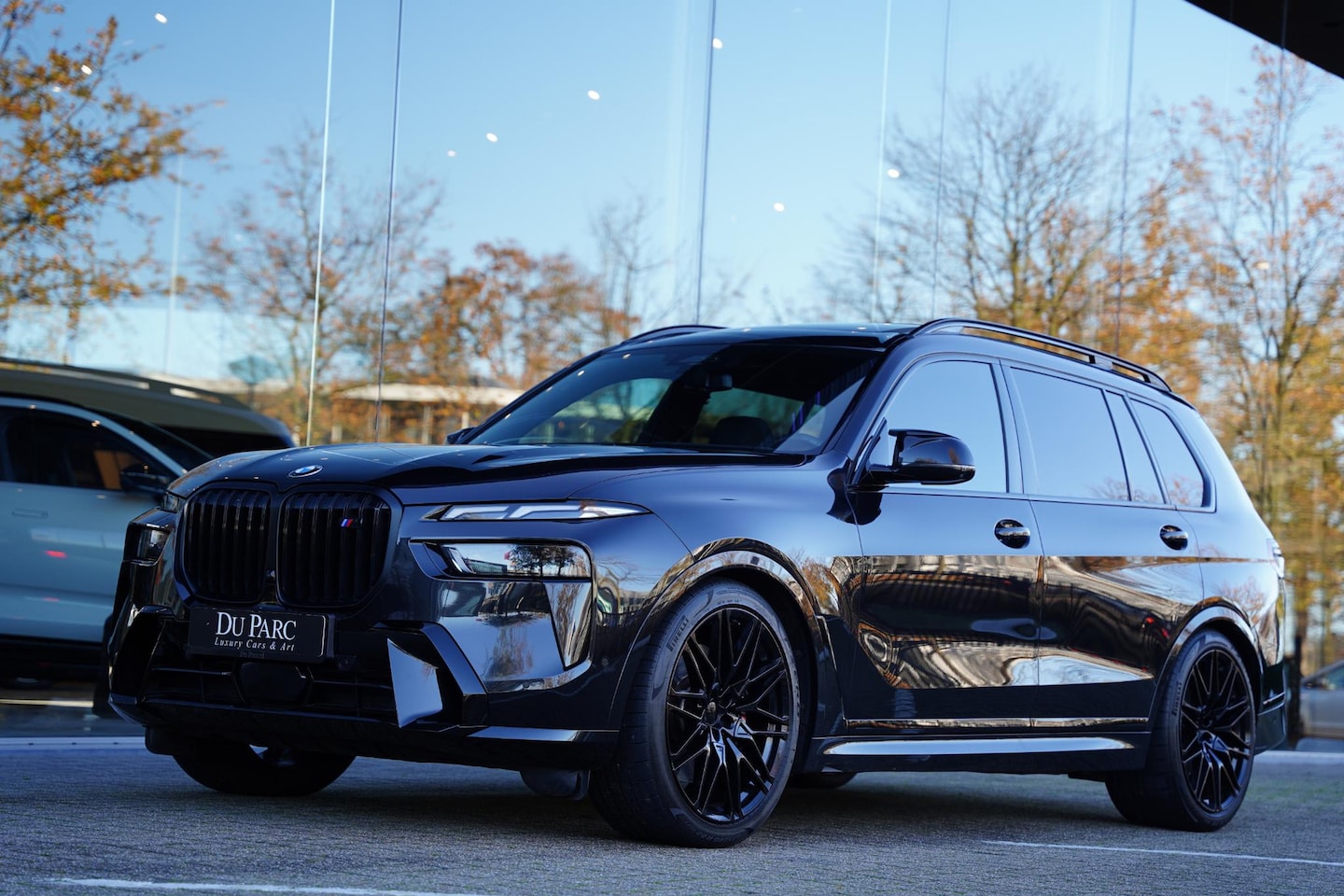 BMW X7 - M60i xDrive | Exclusive Package | 7 Persoons | Sky Lounge - AutoWereld.nl