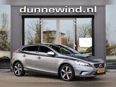 Volvo V40 - 1.5 T3 R-DESIGN LED*CAMERA*PANO*KEYLESS*HenK*DEALERONDERHOUDEN