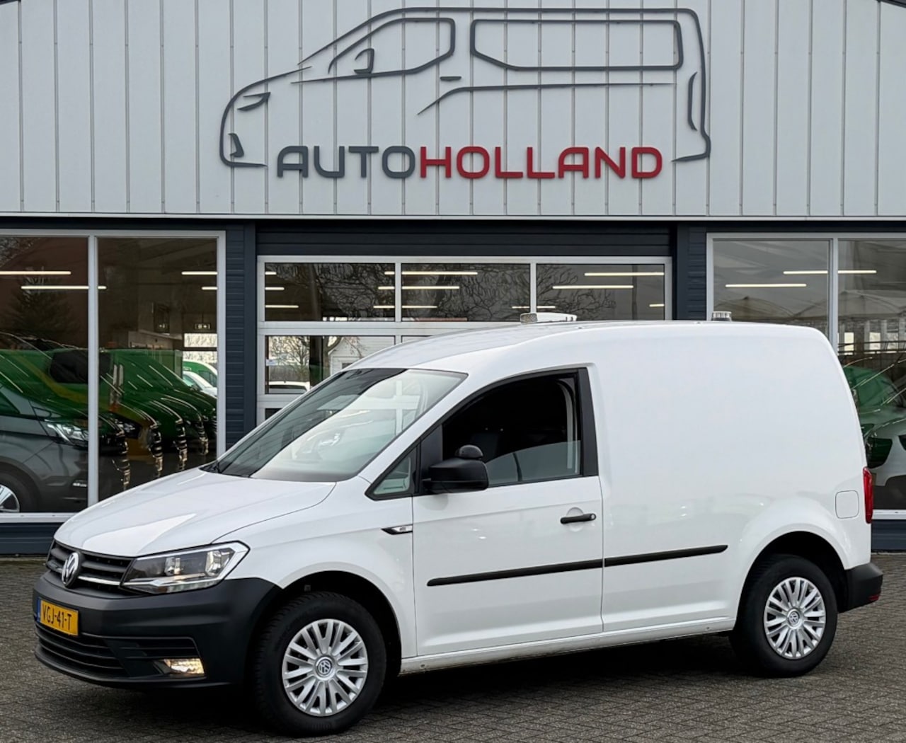 Volkswagen Caddy - 2.0 TDI 55KW 75PK EURO 6 AIRCO/ CRUISE CONTROL/ TREKHAAK/ PDC/ 100% DEALERONDERHOUDEN - AutoWereld.nl