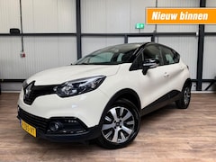 Renault Captur - 0.9 TCe Helly Hansen / CLIMA / CAMERA / NAVI /