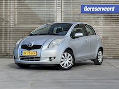 Toyota Yaris - 1.3 VVTi Sol MMT AIRCO/AUTOMAAT