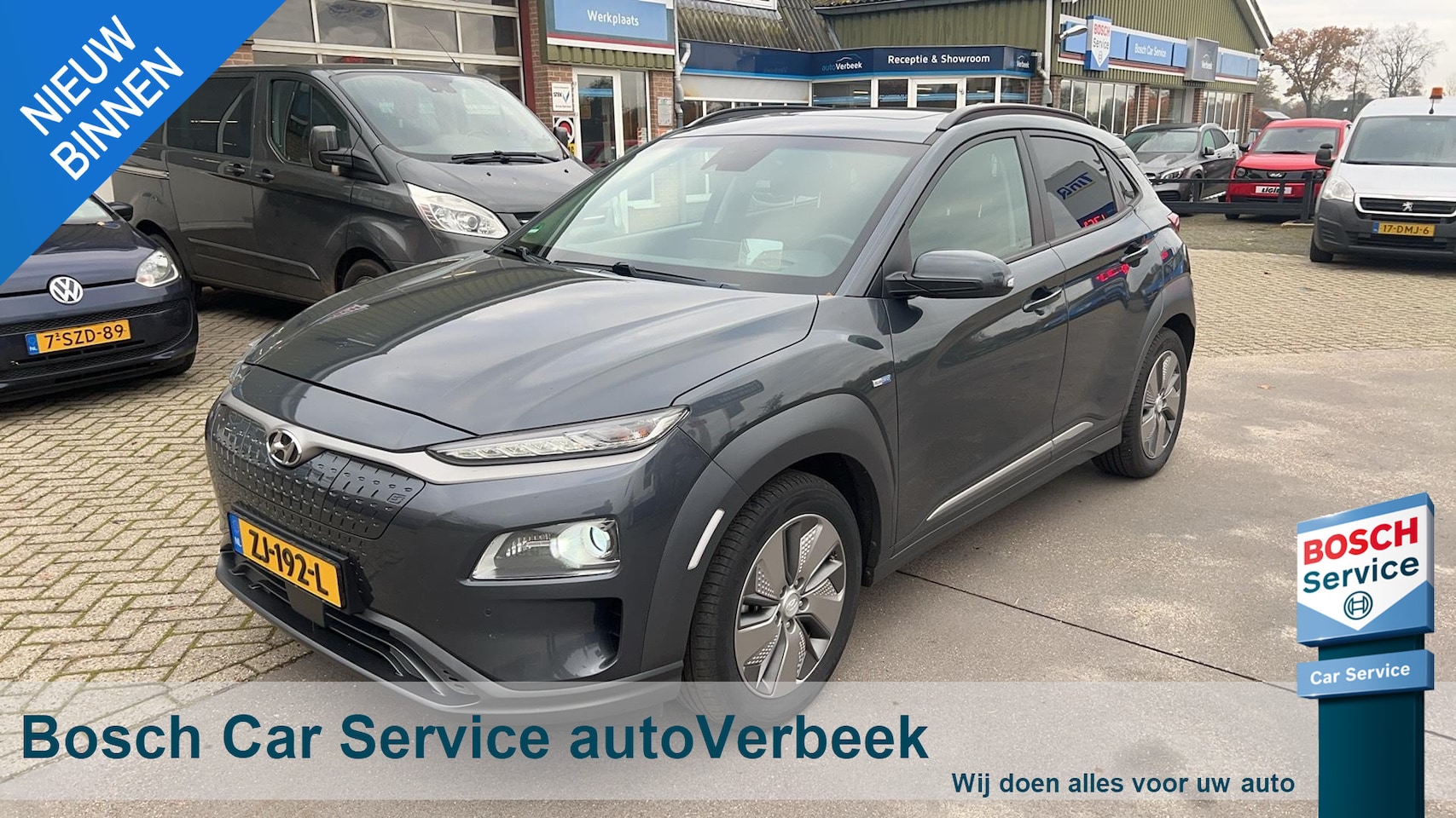 Hyundai Kona Electric - EV Premium 64 kWh | Schuifdak | Trekhaak | Extra winterbandenset | Verlengde garantie - AutoWereld.nl