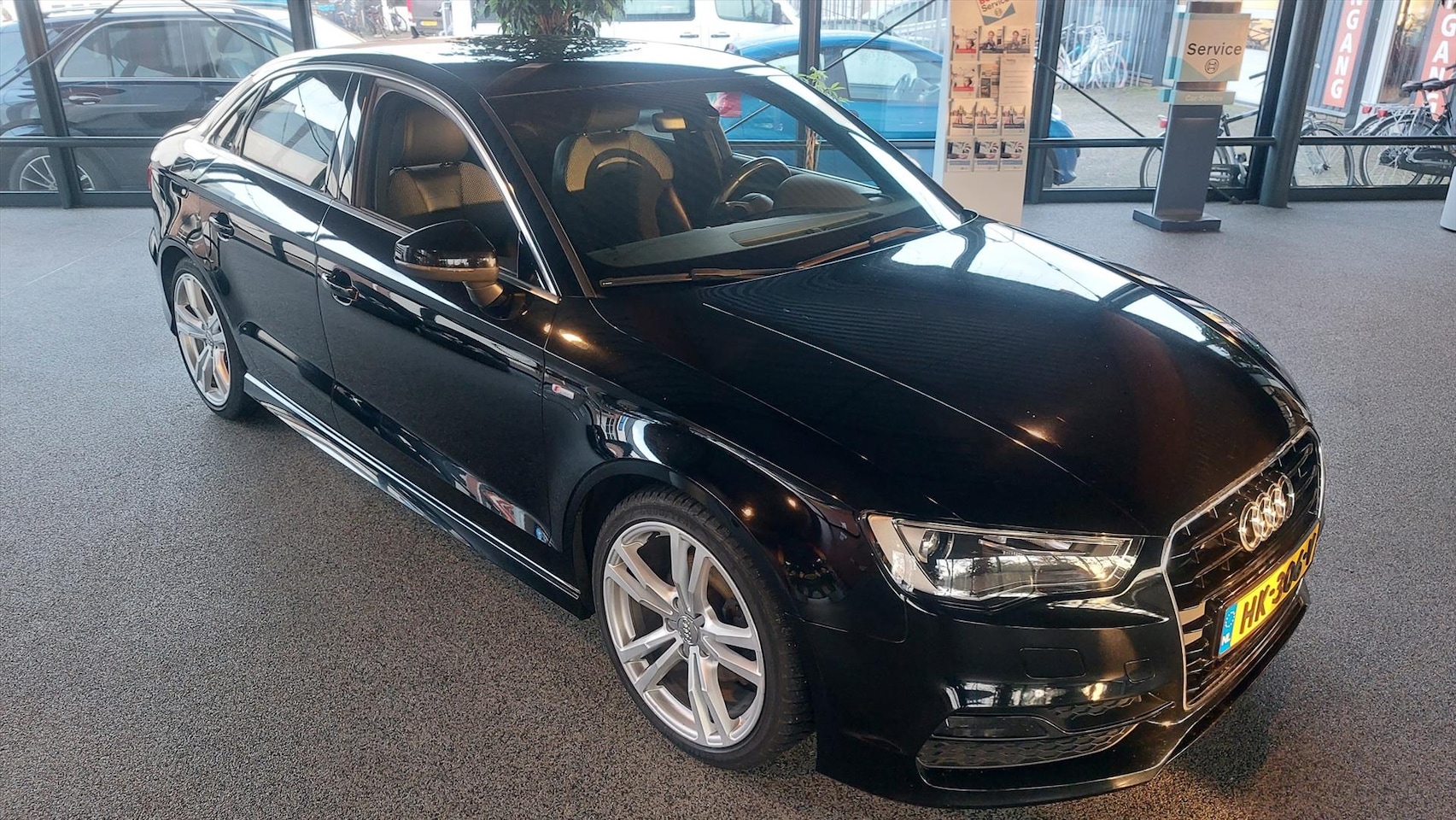 Audi A3 - 1.4TFSI 110KW DSG SEDAN S-Line - AutoWereld.nl