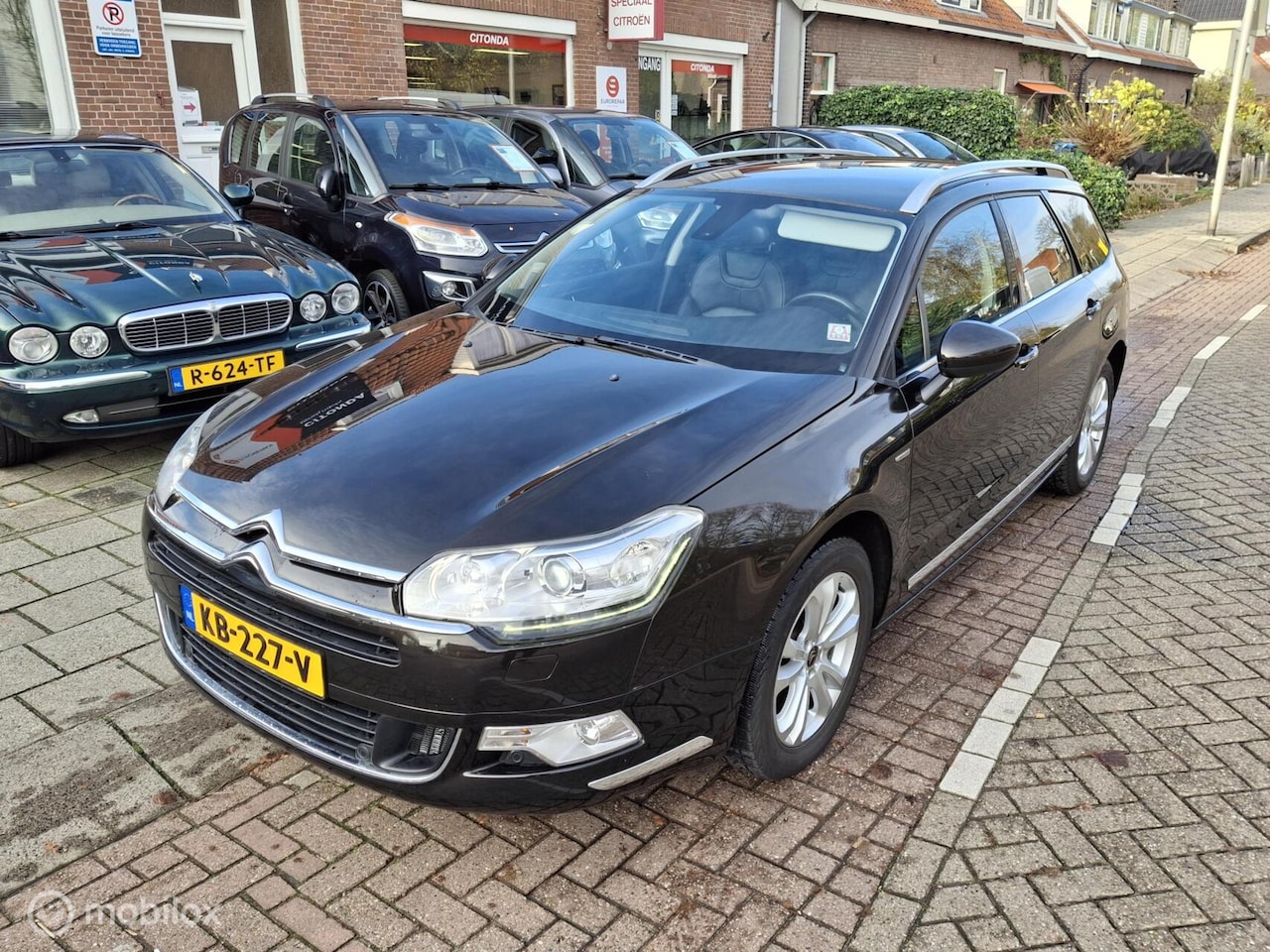 Citroën C5 Tourer - 1.6 THP Exclusive 1.6 THP Exclusive, AUTOMAAT, LEER - AutoWereld.nl