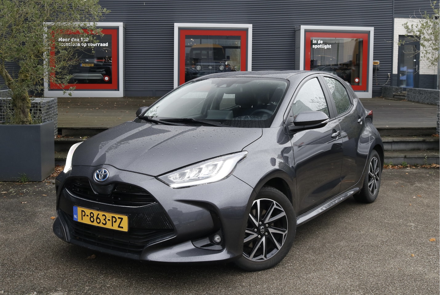 Toyota Yaris - 1.5 Hybrid Dynamic 1.5 Hybrid Dynamic - AutoWereld.nl