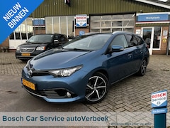 Toyota Auris Touring Sports - 1.8 Hybrid Dynamic Ultimate | Rijklaar | Navi | Stoelverwarming | Keyless | PDC V + A | Ca