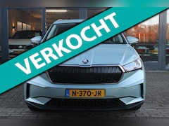 Skoda Enyaq iV - 80 | SOH 99% | Trekhaak 1000kg | Head-Up | Adaptive Cruise | Camera | Stoel+Stuur verwarmi