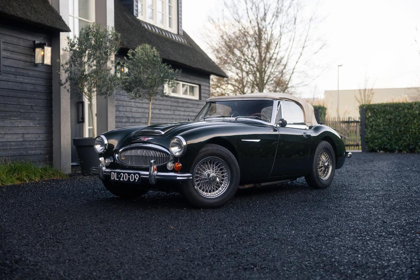 Austin Mk III - HEALY BJ8 Convertible - AutoWereld.nl