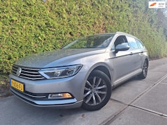 Volkswagen Passat Variant - 1.6 TDI Connected Series Plus (motor defect)