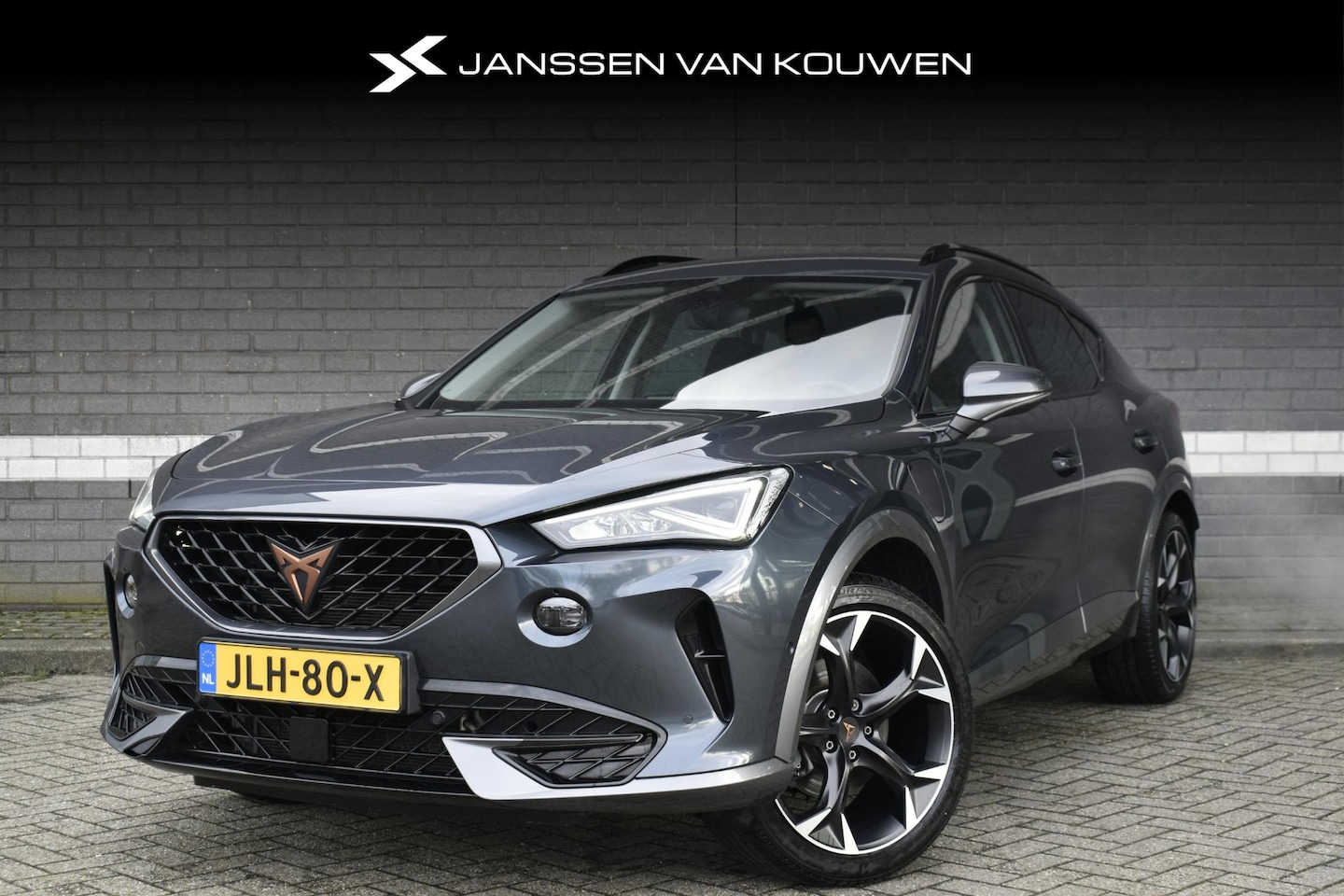 CUPRA Formentor - 1.4 e-Hybrid Adrenaline / SOH 94% / Stoel-Stuurverwarming / Achteruitrijcamera / Leder - AutoWereld.nl