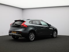 Volvo V40 Cross Country - 1.5 T3 Polar+ Luxury / Trekhaak / Adaptive Cruise / Harman Kardon / BLIS / Stoelverwarming