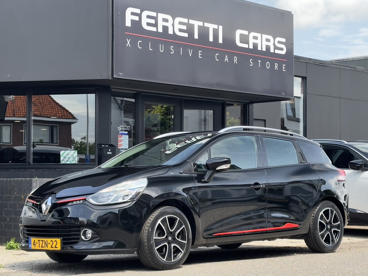 Renault Clio Estate - 0.9 TCe NIGHT & DAY NAVI AIRCO LED LMV - AutoWereld.nl