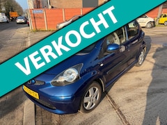 Toyota Aygo - 1.0-12V