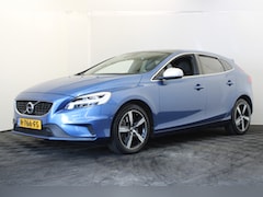 Volvo V40 - 1.5 T3 Polar+ Sport |Pano|Stoelverwarming|Trekhaak|