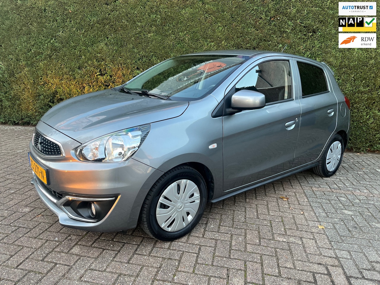 Mitsubishi Space Star - 1.0 Cool+ Airco, 5-drs, Eerste eigenaar, NAP ! - AutoWereld.nl