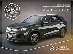 Volkswagen Tiguan - Life Edition 1.5 eTSI 150pk DSG Automaat Trekhaak, 360 camera, Achteruitrijcamera, Navigat