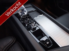 Volvo V60 - 2.0 T6 Plug-in hybrid AWD Plus Dark