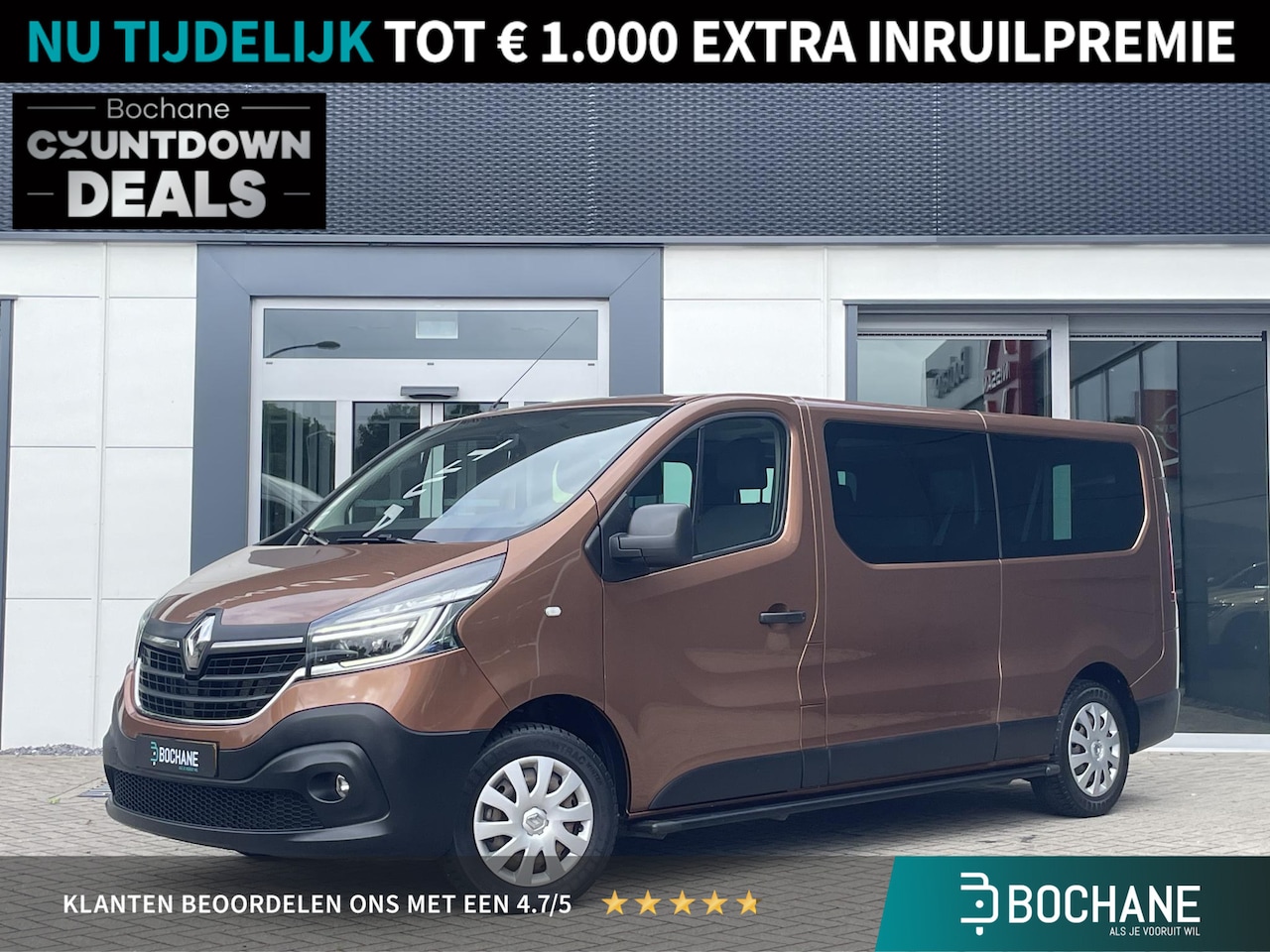 Renault Trafic Passenger - 2.0 dCi 120 Grand Zen | Trekhaak | Parkeersensoren | Navigatie - AutoWereld.nl