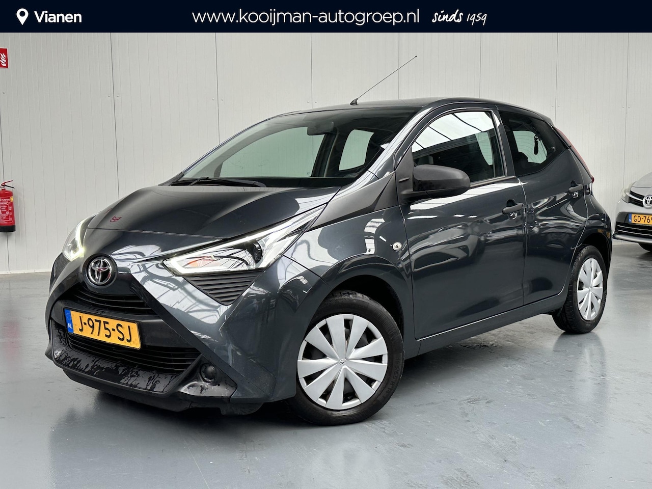 Toyota Aygo - 1.0 VVT-i x-fun 1.0 VVT-i x-fun - AutoWereld.nl