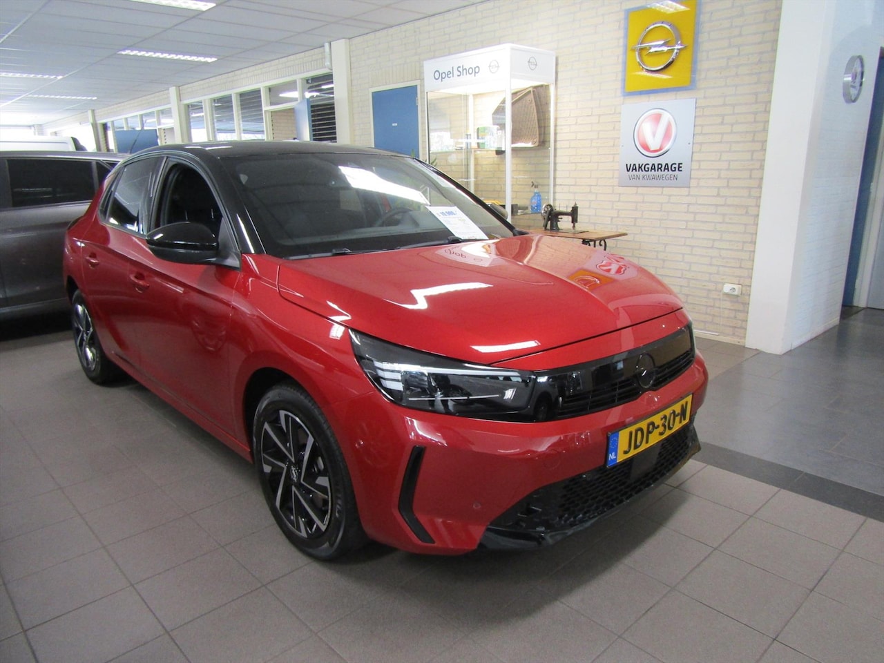 Opel Corsa - 1.2 Turbo 100 pk NAVI CAMERA L.M. VELGEN - AutoWereld.nl