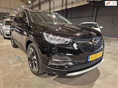 Opel Grandland X - 1.2 Turbo Business Executive - Clima - Cruise - Navi - CarPlay - Camera - Incl BTW