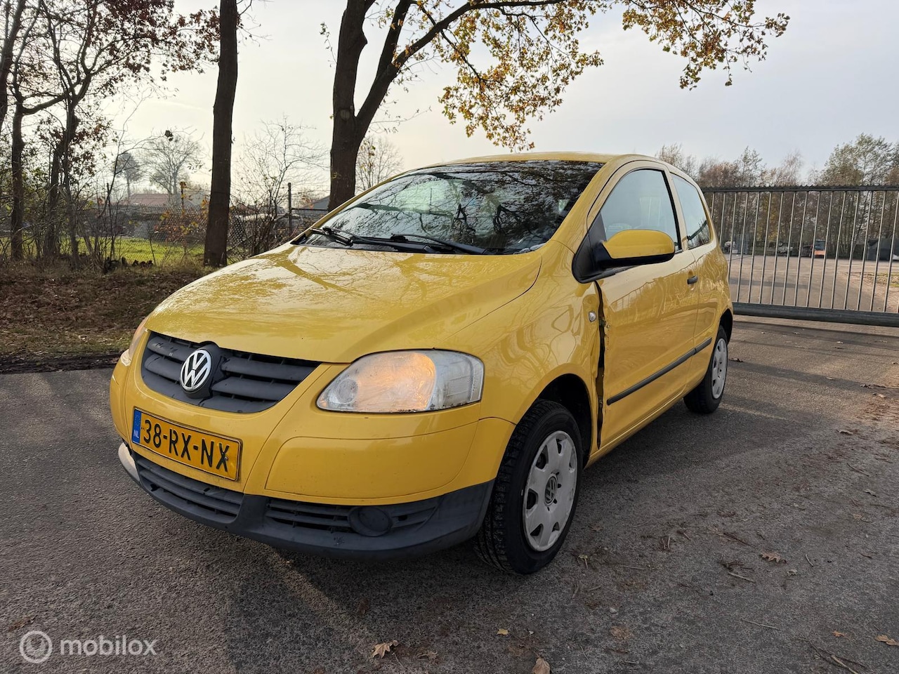 Volkswagen Fox - 1.2 Trendline/Apk/Airco - AutoWereld.nl