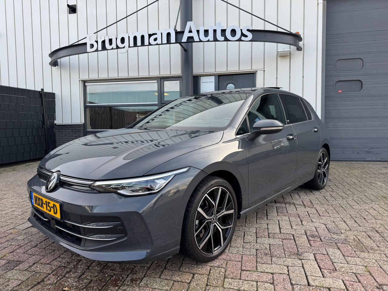 Volkswagen Golf - 1.5 eTSI EDITION 50 - AutoWereld.nl