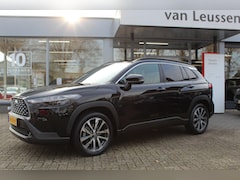 Toyota Corolla Cross - 2.0 High Power Hybrid First Edition STOELVERW BLIND-SPOT LM-VELGEN KEYLESS ELEK-ACHTERKLEP