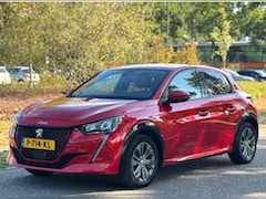 Peugeot e-208 - EV Blue Lease Allure 50 kWh, achteruitrijcamera, digitaal cockpit, afneembare trekhaak, le