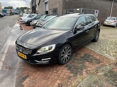 Volvo V60 - 2.4 D6 AWD Plug-In Hybrid Summum Camera 2014