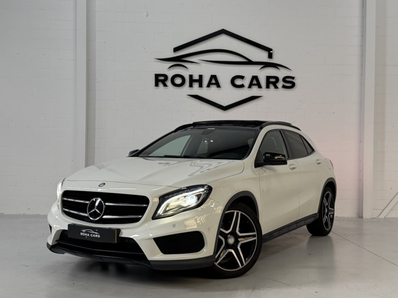 Mercedes-Benz GLA-Klasse - 250 Prestige *Pano*Memory*Stoelverwarming* - AutoWereld.nl