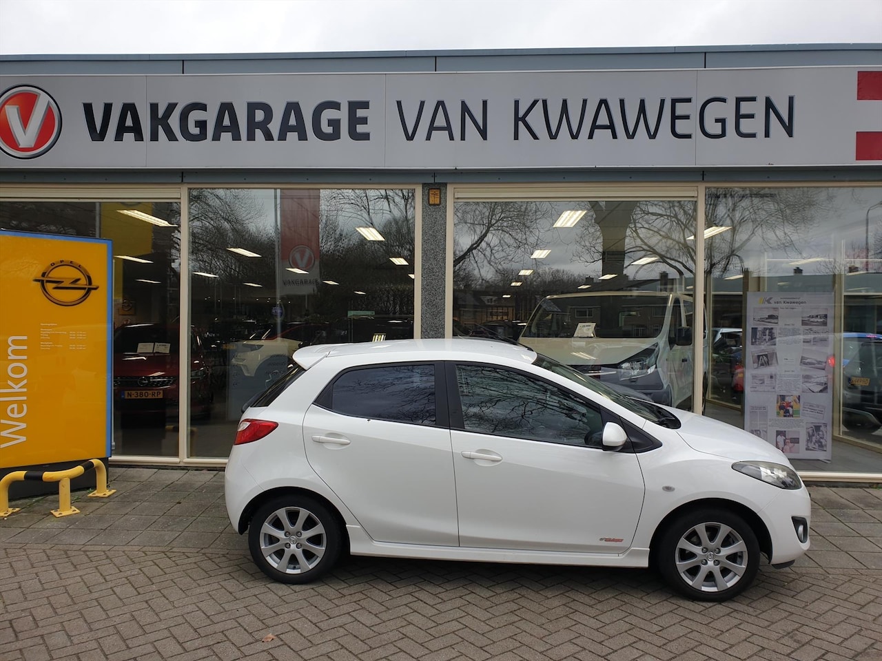 Mazda 2 - LPG AIRCO L.M. VELGEN 54,- WEG. BEL. P/MND - AutoWereld.nl