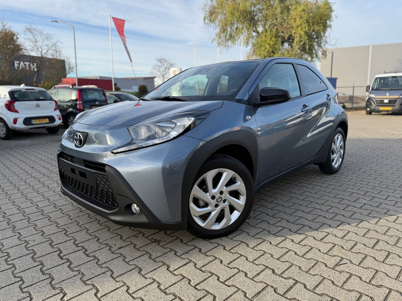 Toyota Aygo X - 1.0 VVT-i S-CVT Play Automaat (BOVAG/RIJKLAARPRIJS) - AutoWereld.nl