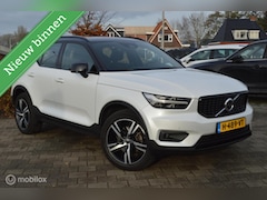 Volvo XC40 - 2.0 B4 191PK R-Design | Pano-dak | Trekhaak