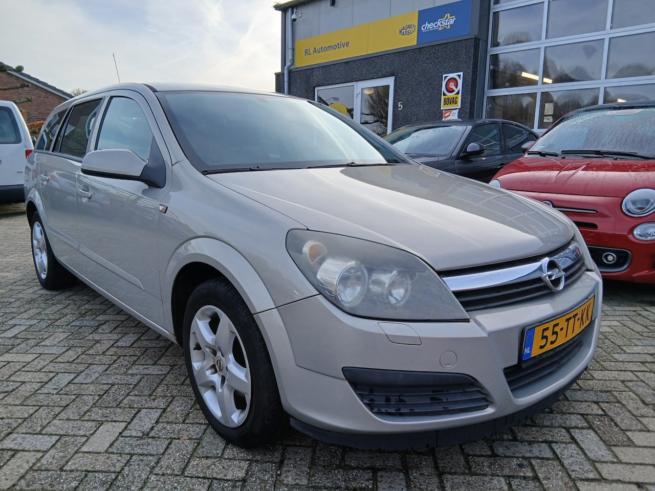 Opel Astra Wagon - 1.6 Edition - Airco - Trekhaak - AutoWereld.nl
