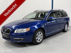 Volvo V70 - 2.5T Ocean Race ADAPTIVE CRUISE CONTROL / LEER