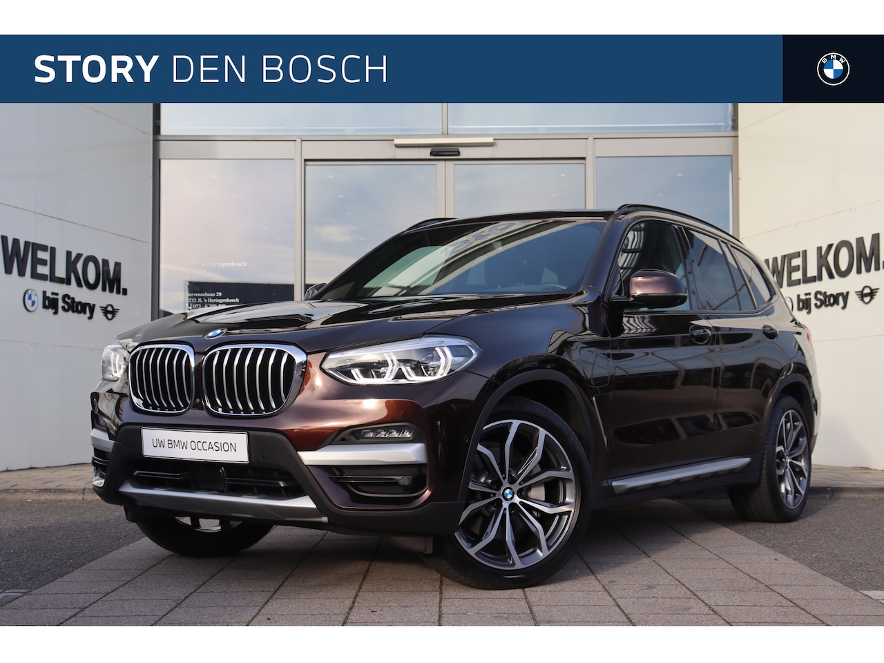 BMW X3 - xDrive30e High Executive xLine Automaat / Panoramadak / Trekhaak / Sportstoelen / Comfort - AutoWereld.nl