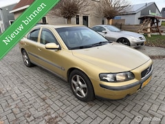 Volvo S60 - 2.4