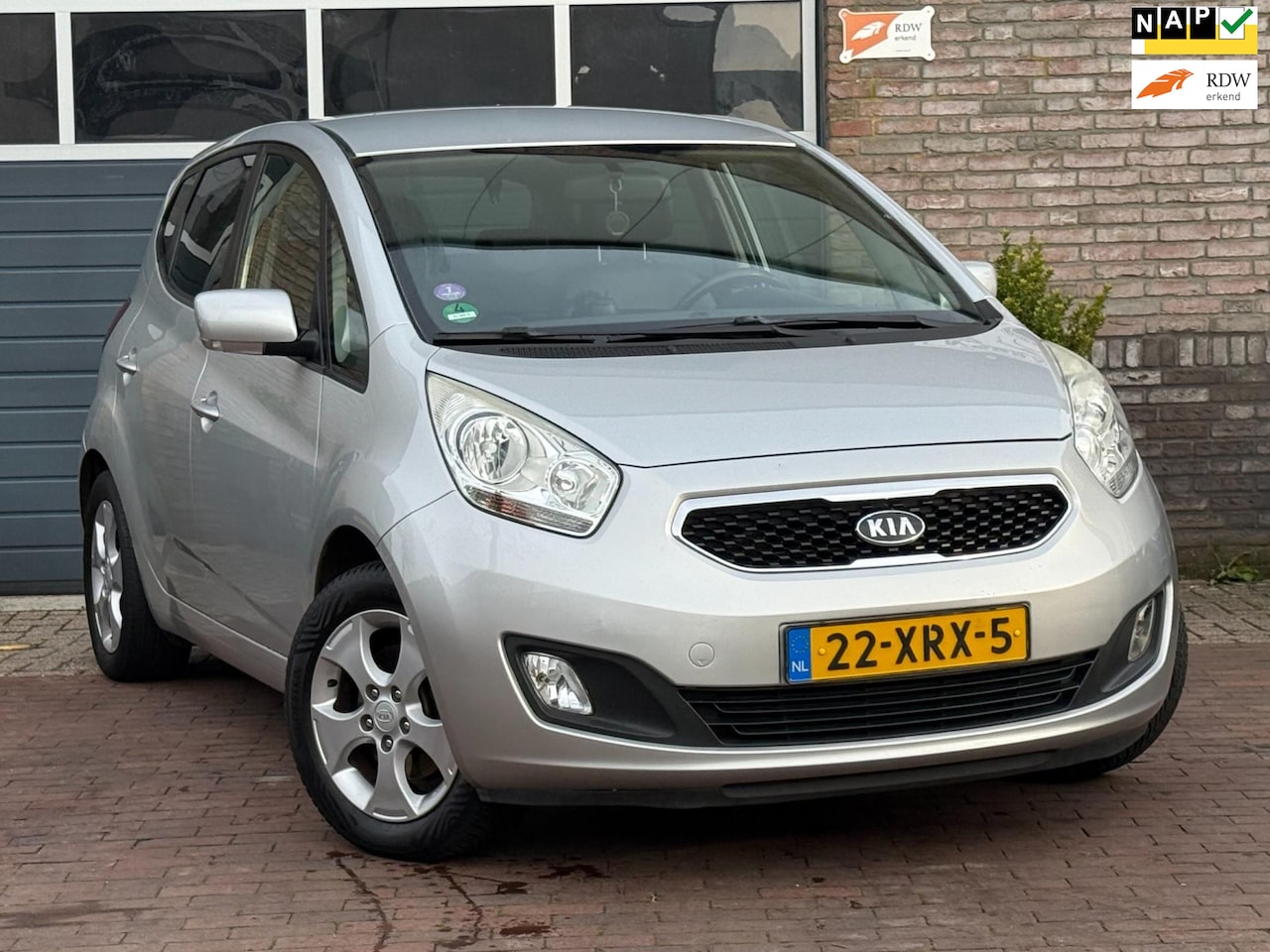 Kia Venga - 1.4 CVVT Super Pack 1.4 CVVT Super Pack - AutoWereld.nl