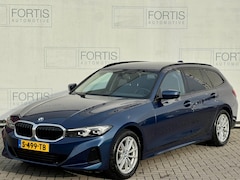 BMW 3-serie Touring - 318i NL AUTO | CARPLAY | ELEKTRISCHE KLEP | CRUISE |