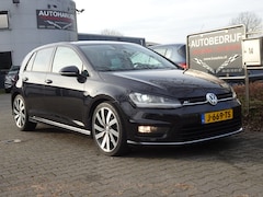 Volkswagen Golf - 1.4 TSI ACT Business Edition R Connected