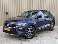 Volkswagen T-Roc - 1.5 TSI Style Business Apple Carplay | Trekhaak