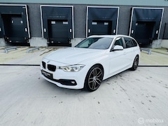 BMW 3-serie Touring - 318i Camera Clima Stoelverw Led