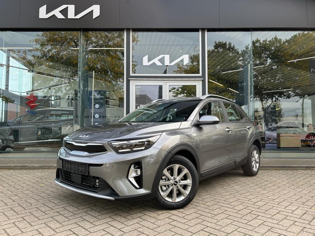 Kia Stonic - 1.0 T-GDi MHEV DynamicLine Nieuw! Uit voorraad leverbaar! - AutoWereld.nl