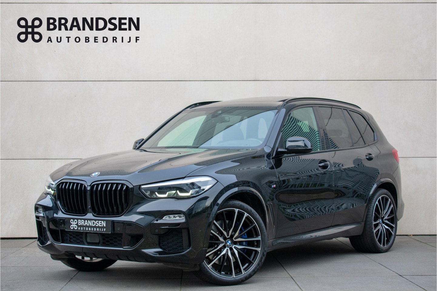 BMW X5 - xDrive30d High Executive M Sportpakket-Pano-Camera-Head up-Trekhaak - AutoWereld.nl