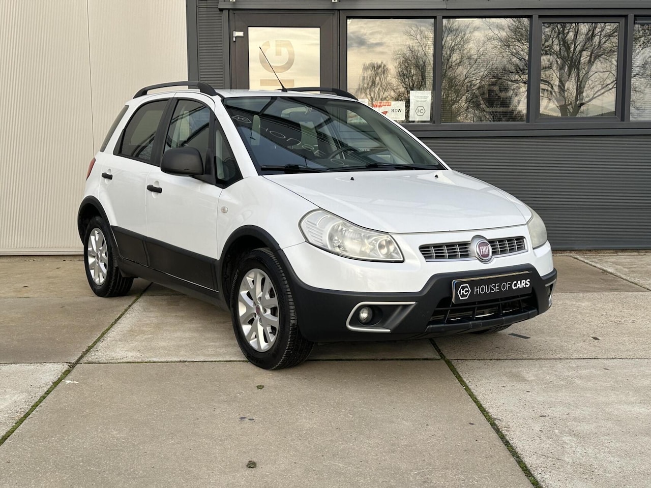 Fiat Sedici - 1.6 16V Young 5-Deurs Airco Trekhaak Lichtmetaal - AutoWereld.nl
