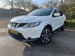 Nissan Qashqai - 1.2 Premier Edition I Panorama dak I Leder I 360 graden camera